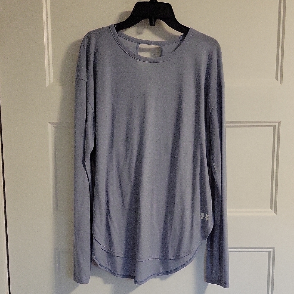 Under Armour Sky Blue Long Sleeve Top Sz Sm